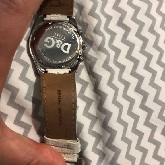 Dolce & Gabbana white genuine leather watch. - Picture 4 of 5
